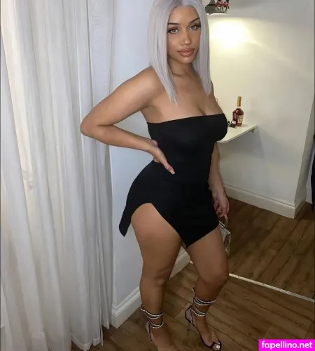 Ambrr OnlyFans Thumbnail #LmkzVrBsFA