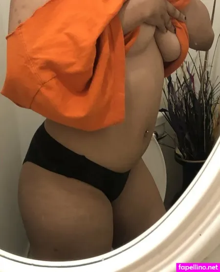 Ambyrnonni OnlyFans Thumbnail #jMPgdG7gll