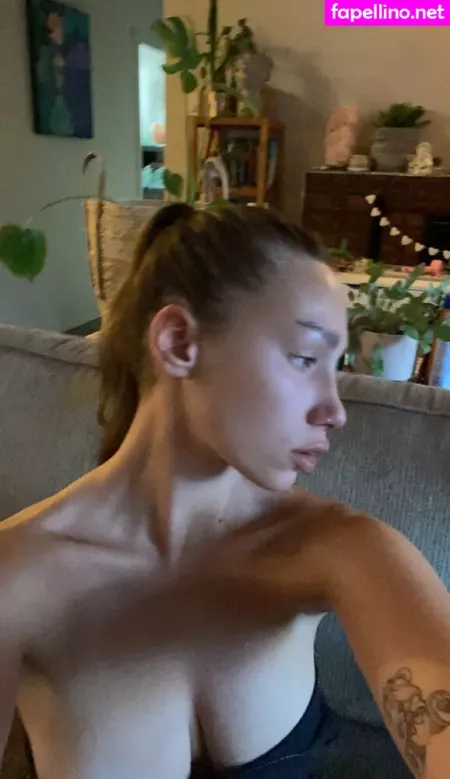 Ambzzie Ambzzzie OnlyFans Thumbnail #rWOoWckpEe