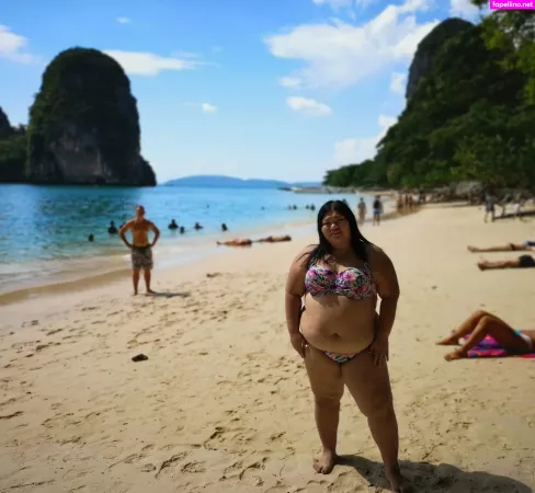 Ameenachubbycutie OnlyFans Thumbnail #1wgFTI4BYu