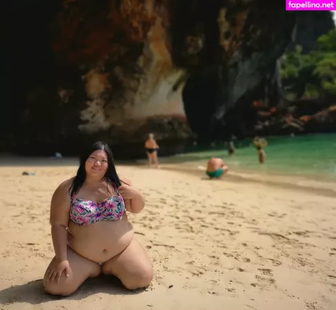 Ameenachubbycutie OnlyFans Thumbnail #8SMxyEzU9x