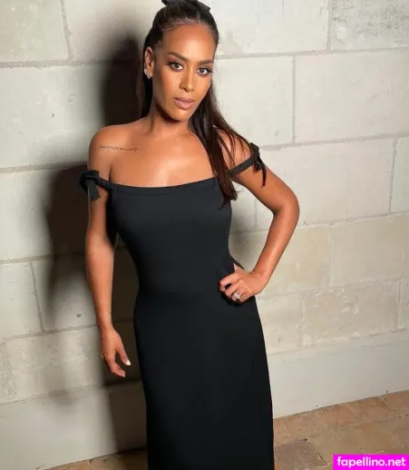 Amel Bent OnlyFans Thumbnail #7dLQvl2peC