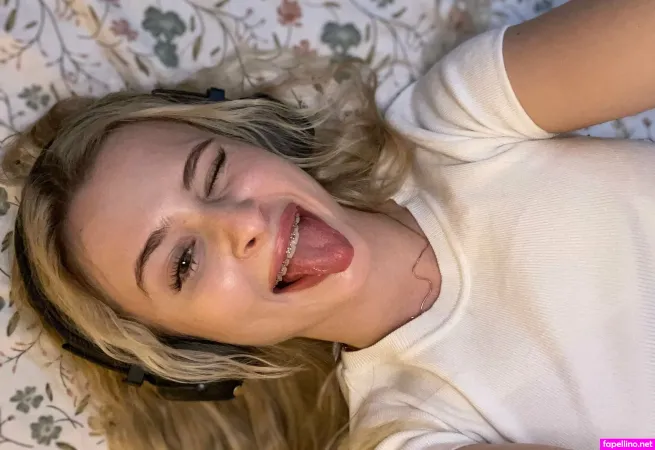 Amel Lia OnlyFans Thumbnail #4YwxAR6X4I