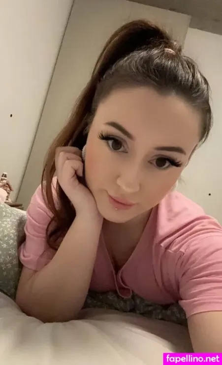 Ameli Kanari OnlyFans Thumbnail #2imqLslCu4