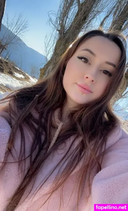 Ameli Kanari OnlyFans Thumbnail #UdTNgjZt8J