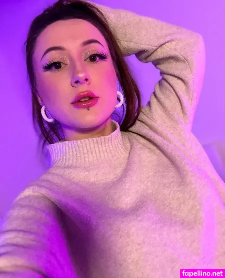 Ameli Kanari OnlyFans Thumbnail #diCPsAAT7I