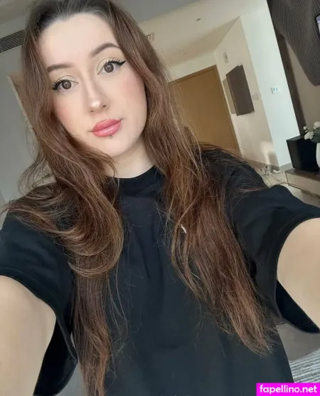 Ameli Kanari OnlyFans Thumbnail #jHj239UiEW