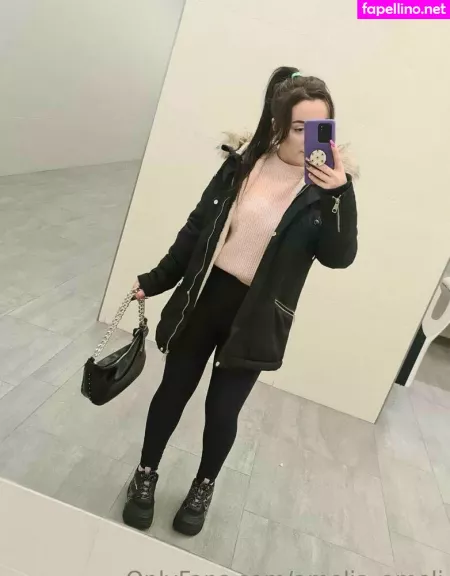 Amelia Ameli OnlyFans Thumbnail #7KtHz142zv