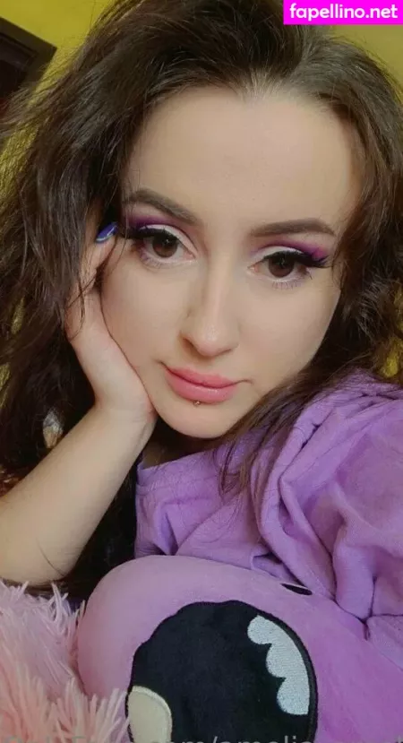 Amelia Ameli OnlyFans Thumbnail #DDtCbREW5B
