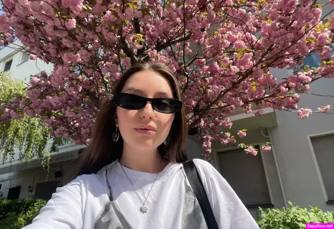 Amelia Ball OnlyFans Thumbnail #CRVWrYhdQW
