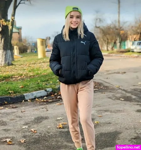 Amelia Blond OnlyFans Thumbnail #G3edJgZhRE