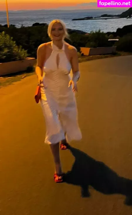 Amelia Eve Gibson OnlyFans Thumbnail #51Auy5vI8d