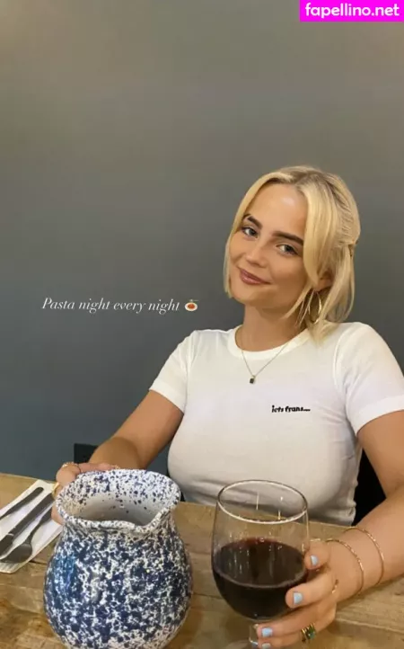 Amelia Eve Gibson OnlyFans Thumbnail #ERvGoBeeow