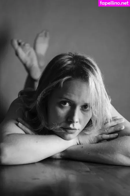 Amelia Eve OnlyFans Thumbnail #7DBpxC2km8