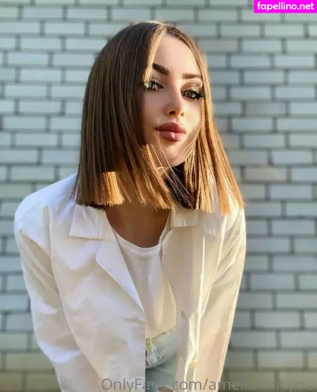 Amelia For You OnlyFans Thumbnail #0OYJMc8Qyx