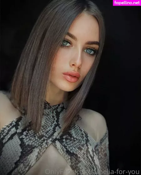 Amelia For You OnlyFans Thumbnail #8xcI2wAjMP