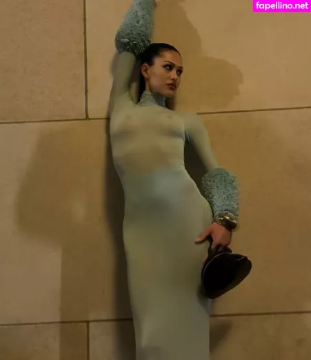 Amelia Gray Hamlin OnlyFans Thumbnail #au2BAnHbaS