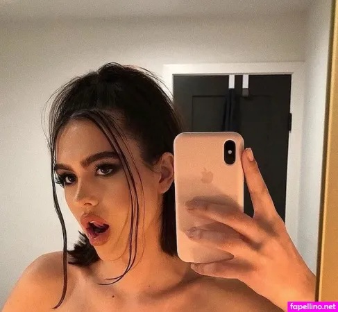 Amelia Gray OnlyFans Thumbnail #Y56S21a0sr