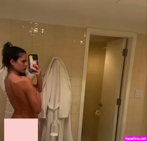 Amelia Gray OnlyFans Thumbnail #wyu438GPbI