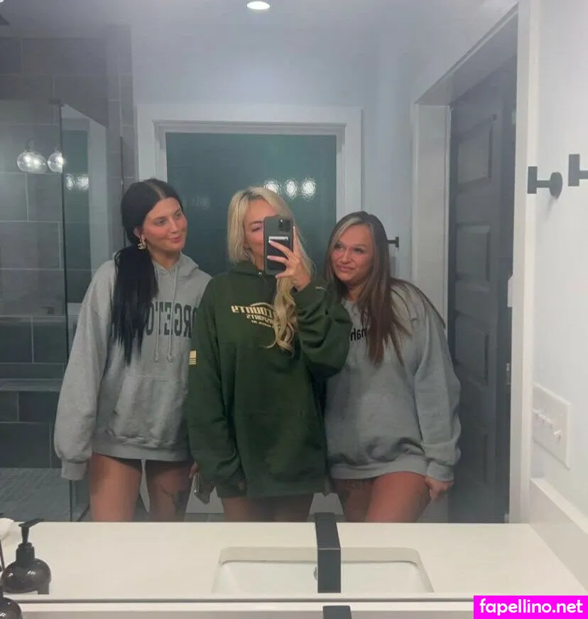 ameliamayayy, meli_may, meliwrld Nude Leaked OnlyFans Photo #frSaxNyeh0