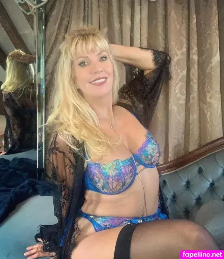 Amelia J Jones OnlyFans Thumbnail #nDWrlzWYls