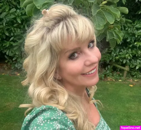 Amelia J Jones OnlyFans Thumbnail #quYqZMedfh