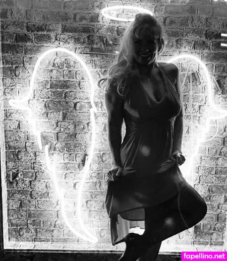 Amelia J Jones OnlyFans Thumbnail #zksY8ojc3J