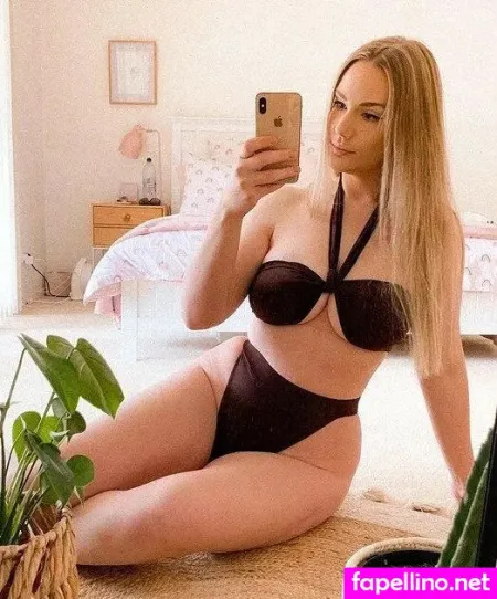 Amelia Jaane OnlyFans Thumbnail #eAJWy4DcIf