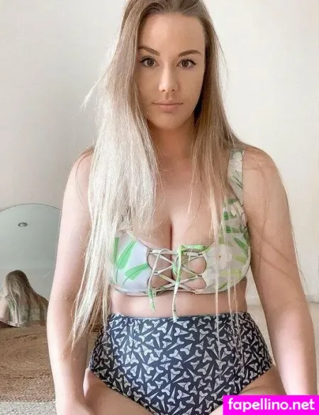 Amelia Jaane OnlyFans Thumbnail #sgVESpbQff