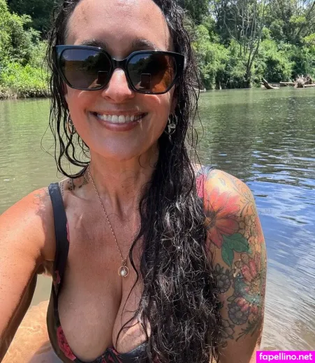 Amelia Linda Macqueen OnlyFans Thumbnail #i7ZP9roNCR
