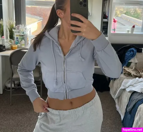 Amelia Loraine OnlyFans Thumbnail #Suqs46VUOM