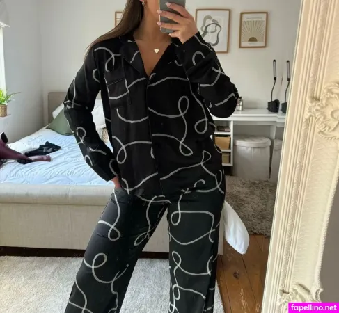 Amelia Loraine OnlyFans Thumbnail #Xcx4rYL1RE