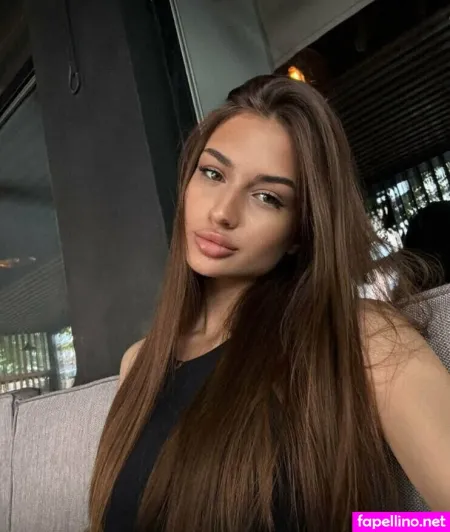Amelia Lovis OnlyFans Thumbnail #C7HdIJHMLI