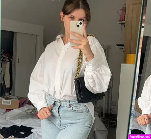 Amelia Mae Cooper OnlyFans Thumbnail #J3J12qgblh