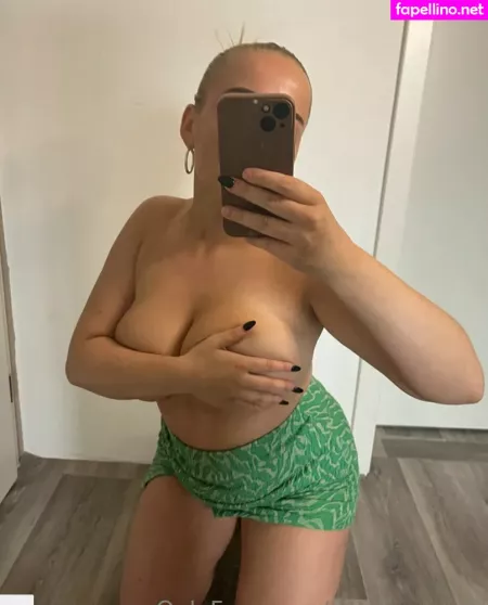 Amelia Smith OnlyFans Thumbnail #7Wz6cCHmX2