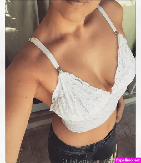 Amelia3107 OnlyFans Thumbnail #VETYgN7jjk