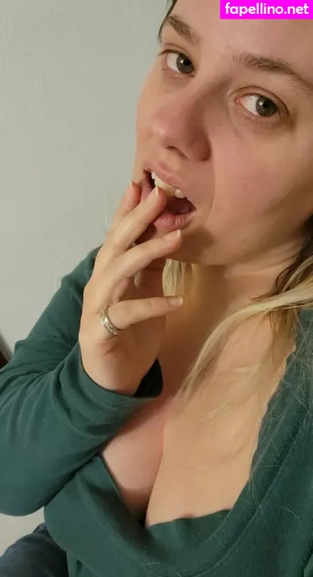 Ameliab13 OnlyFans Thumbnail #cG1bkebiWo