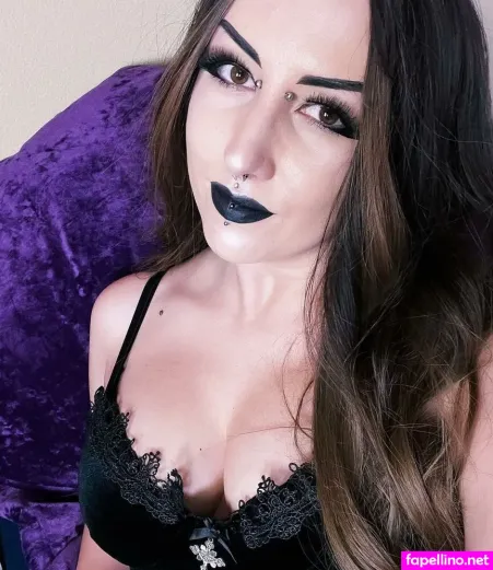Ameliachimaera OnlyFans Thumbnail #9wsiRtoDBI