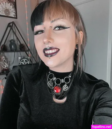 Ameliachimaera OnlyFans Thumbnail #eYdleTHx7A