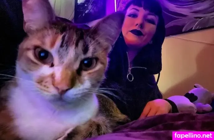 Ameliachimaera OnlyFans Thumbnail #edV7pAQesf