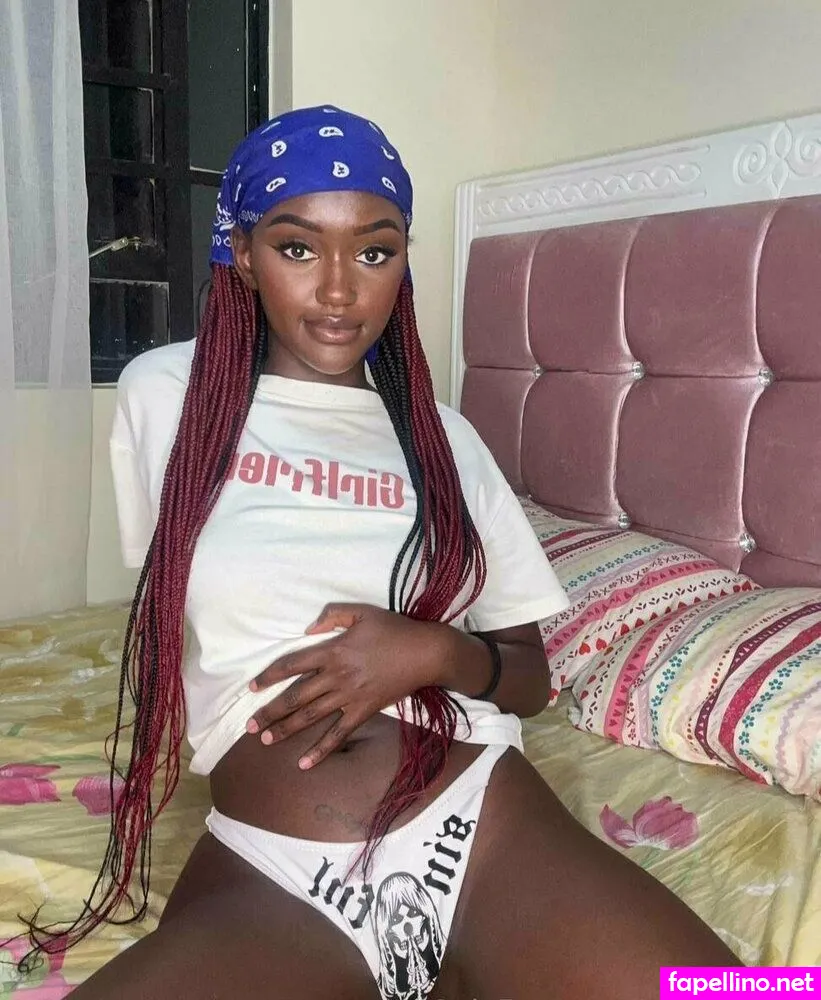 Ht Cooae Aei, ameliaearhartofficial, ameliahard Nude Leaked OnlyFans Photo #LGVTJTTO0a