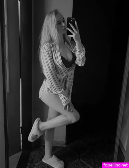 Amelialov555 OnlyFans Thumbnail #VjpqslQ2Rw