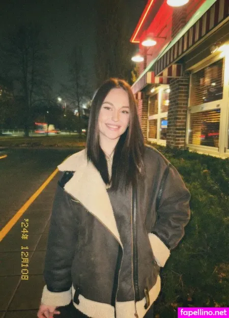 Ameliapetal OnlyFans Thumbnail #0NGBi0bQrv