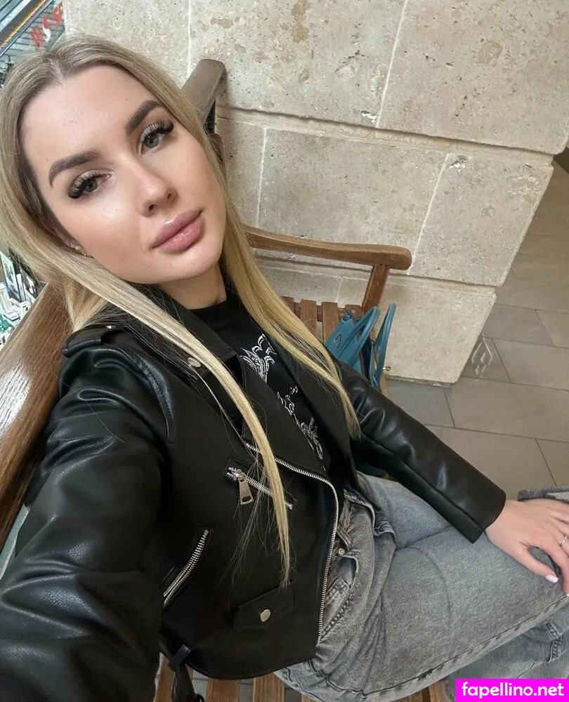 ameliapetal, ameliaplease Nude Leaked OnlyFans Photo #SvhH0fbB2B