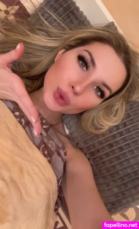 Ameliapetal OnlyFans Thumbnail #cTuKKbW24S