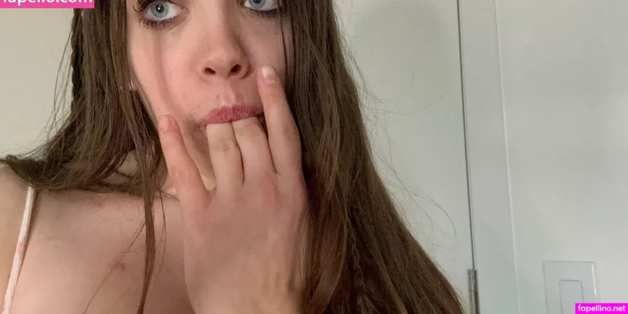 Ameliaschaeferr OnlyFans Thumbnail #kv4f3kbVhv