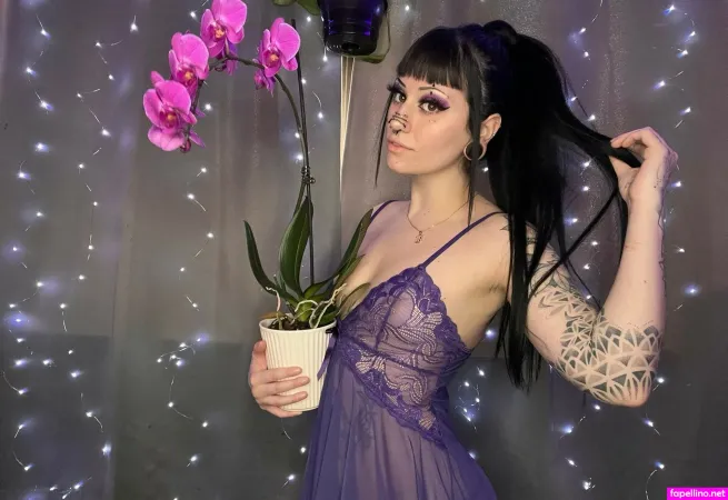 Ameliaxcarnifex OnlyFans Thumbnail #UrHU8iZCHZ