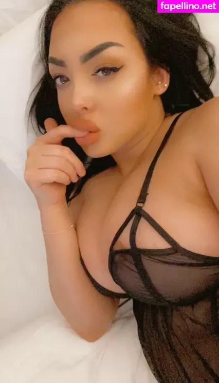 Ameliaxxx OnlyFans Thumbnail #AdM8jWUMvE