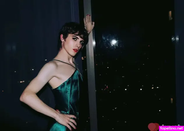 Amelie Aubrey OnlyFans Thumbnail #NlCHdIzTsq