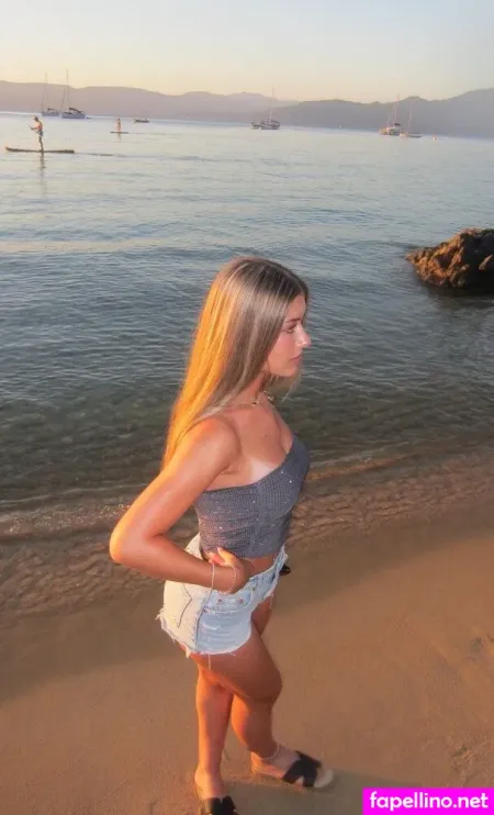 Amelie Dilla OnlyFans Thumbnail #gnux8wco2l